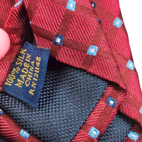 4 Men’s Neckties Lot of Club Room Ties All 100% Silk Blue Red Stripe Checkered - Picture 8 of 9